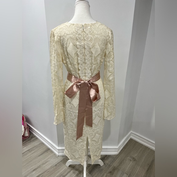 Vintage Dolce & Gabbana White Lace Dress with Pink Sash - Picture 4 of 16